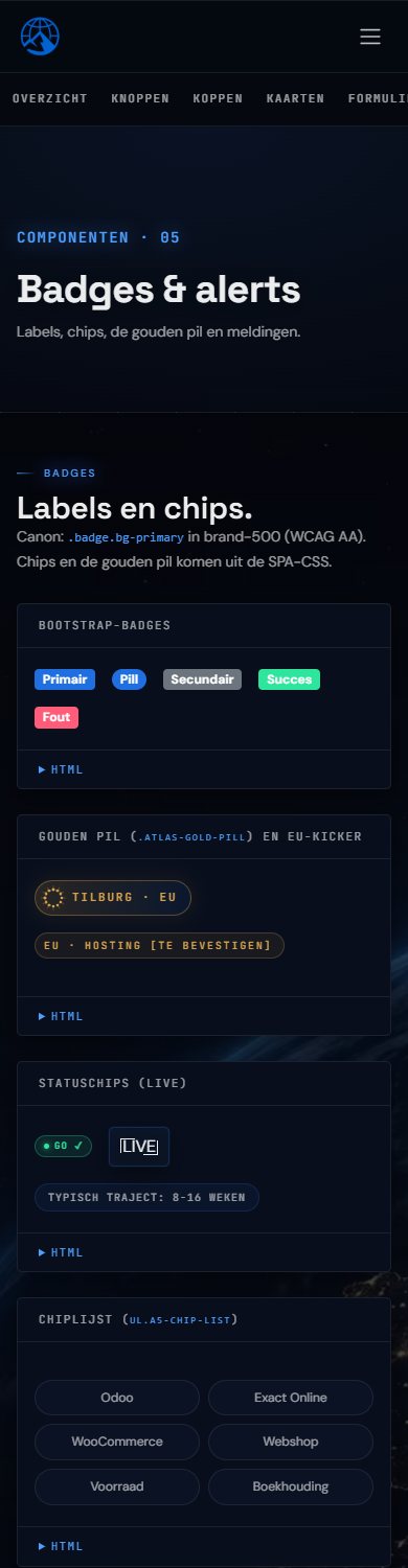 UI-kit: Badges en alerts op 390 px breed